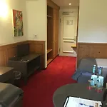 Gaestehaus Alte Schule 3*