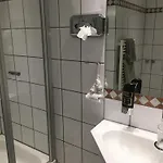 Gaestehaus Alte Schule 3*