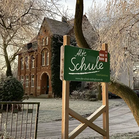 Gaestehaus Alte Schule רקלינגהאוזן