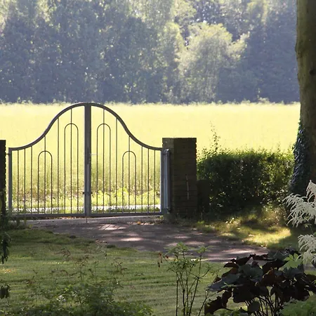 Gaestehaus Alte Schule Реклингхаузен