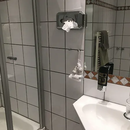 Gaestehaus Alte Schule Hotell