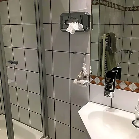Gaestehaus Alte Schule 3*