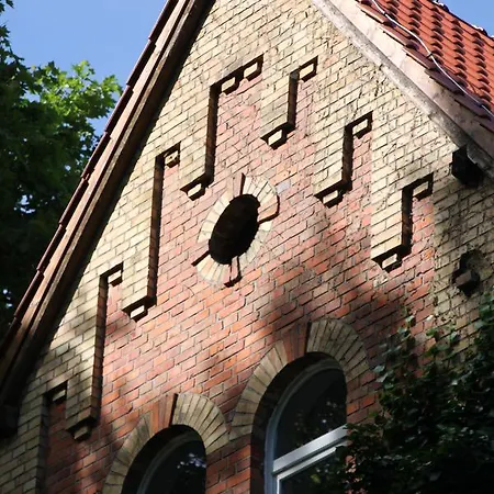 Hotel Gaestehaus Alte Schule