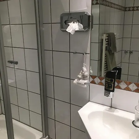 Gaestehaus Alte Schule 3*