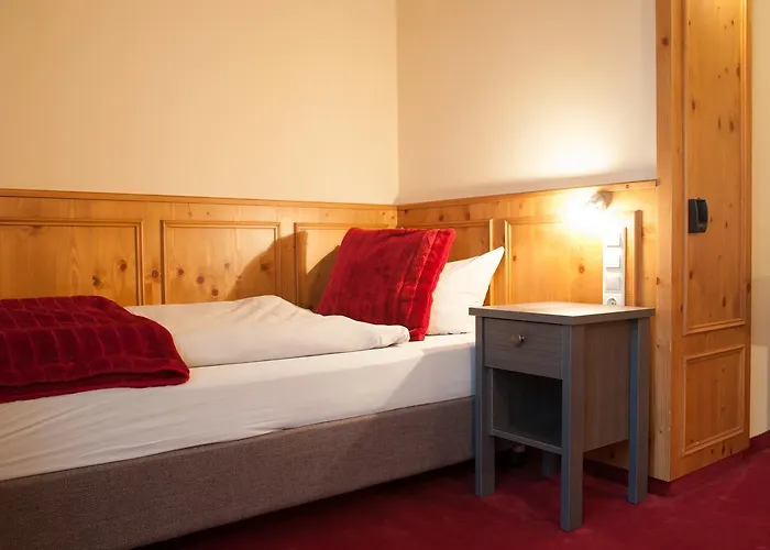 Gaestehaus Alte Schule 3*